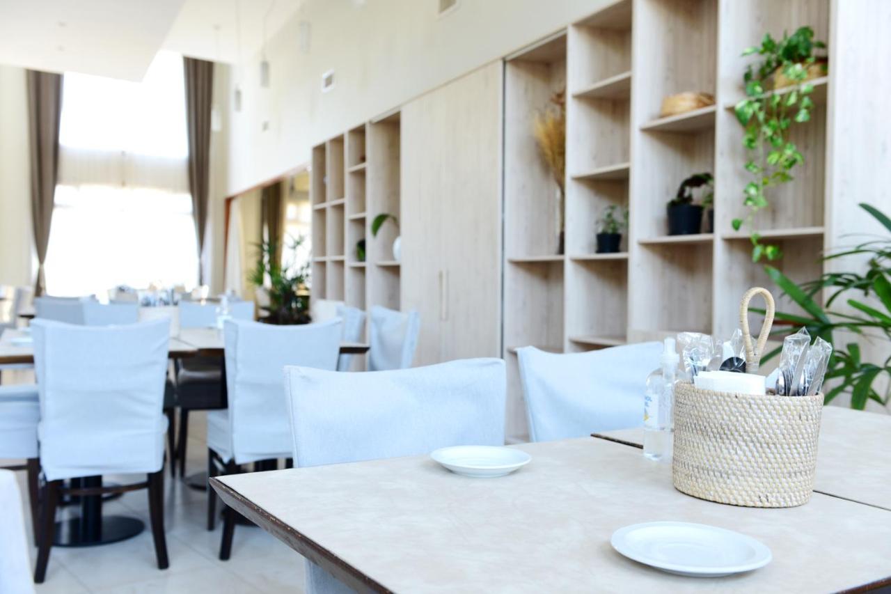 Green Sea Apart Hotel Pinamar Exterior photo