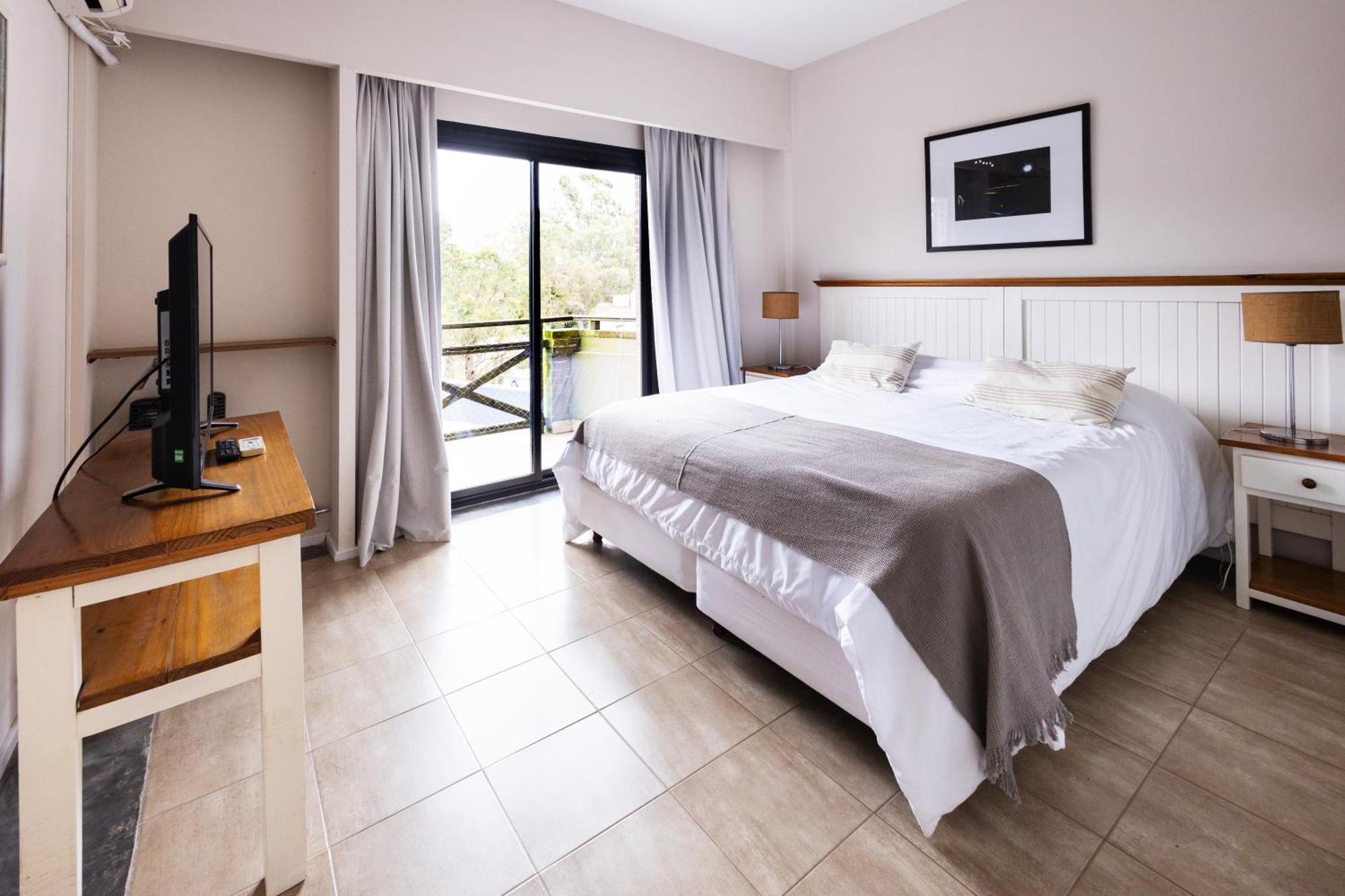 Green Sea Apart Hotel Pinamar Exterior photo