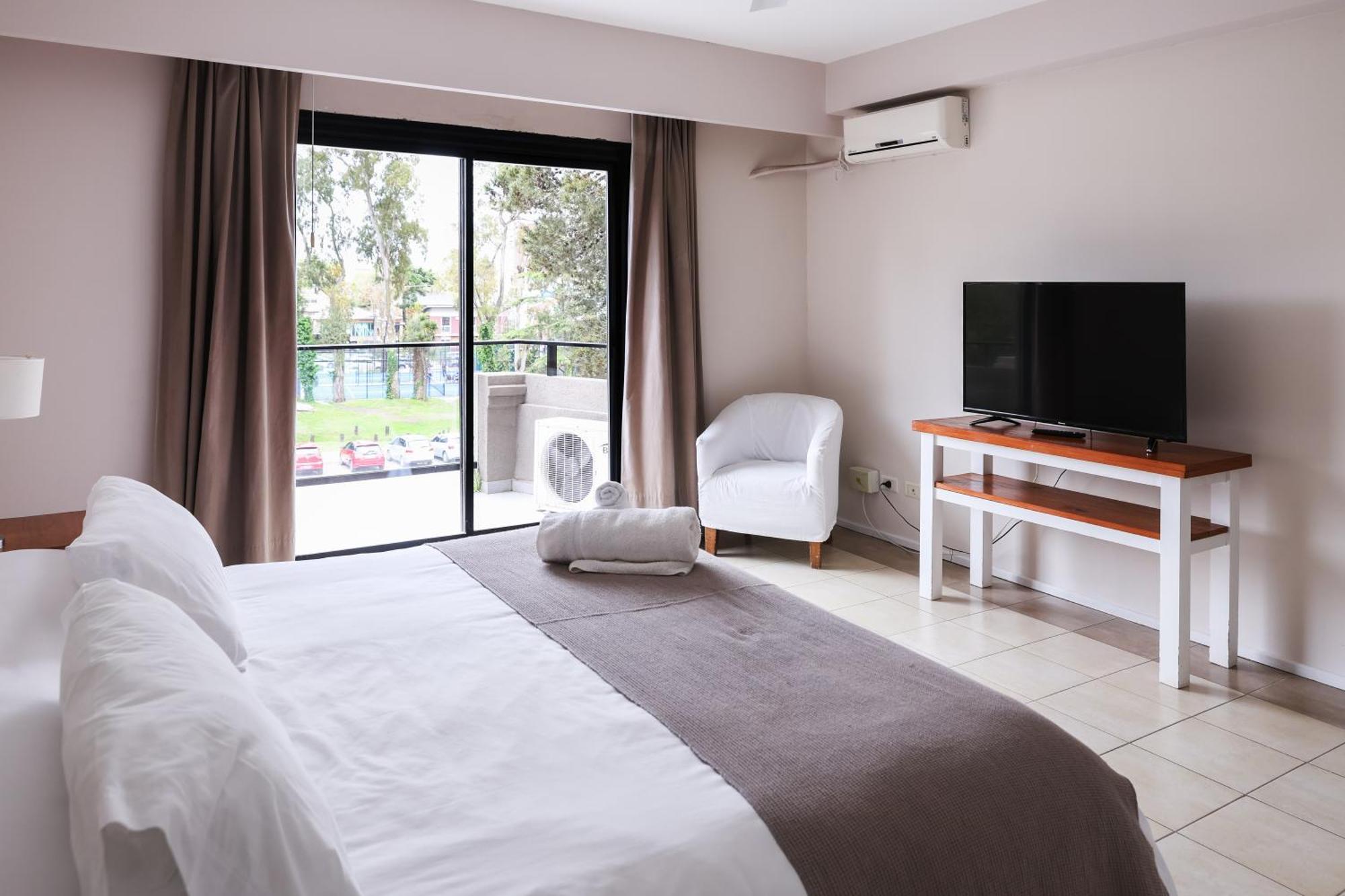 Green Sea Apart Hotel Pinamar Exterior photo
